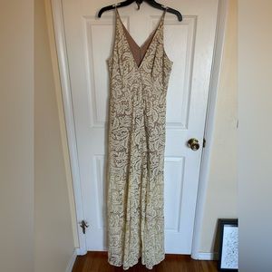 Dress the population lace maxi dress, size Large